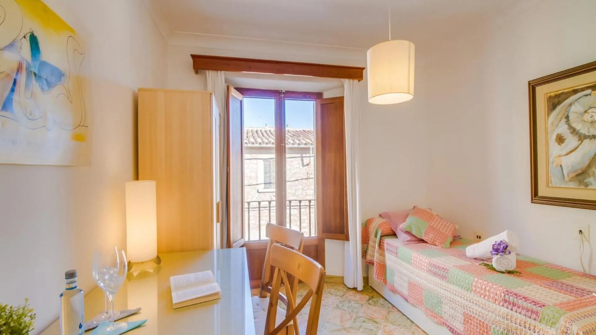 Picturesque Apartment In Binissalem
